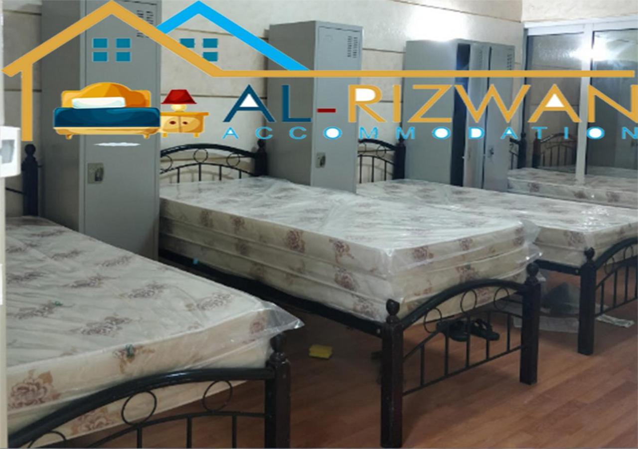 Al Rizwan Bed Space Дубай Екстериор снимка